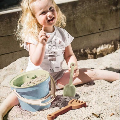 Jouets bébé de plage