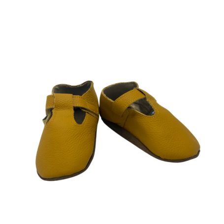 Chaussons bébé cuir souple moutarde semelles antidérapantes pour filles ou garçons
