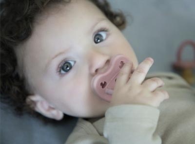 Sucette bébé naturelle